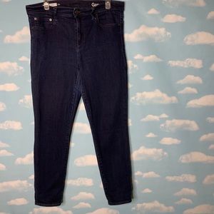 Gap- Resolution True Skinny Dark Wash Jeans 32s